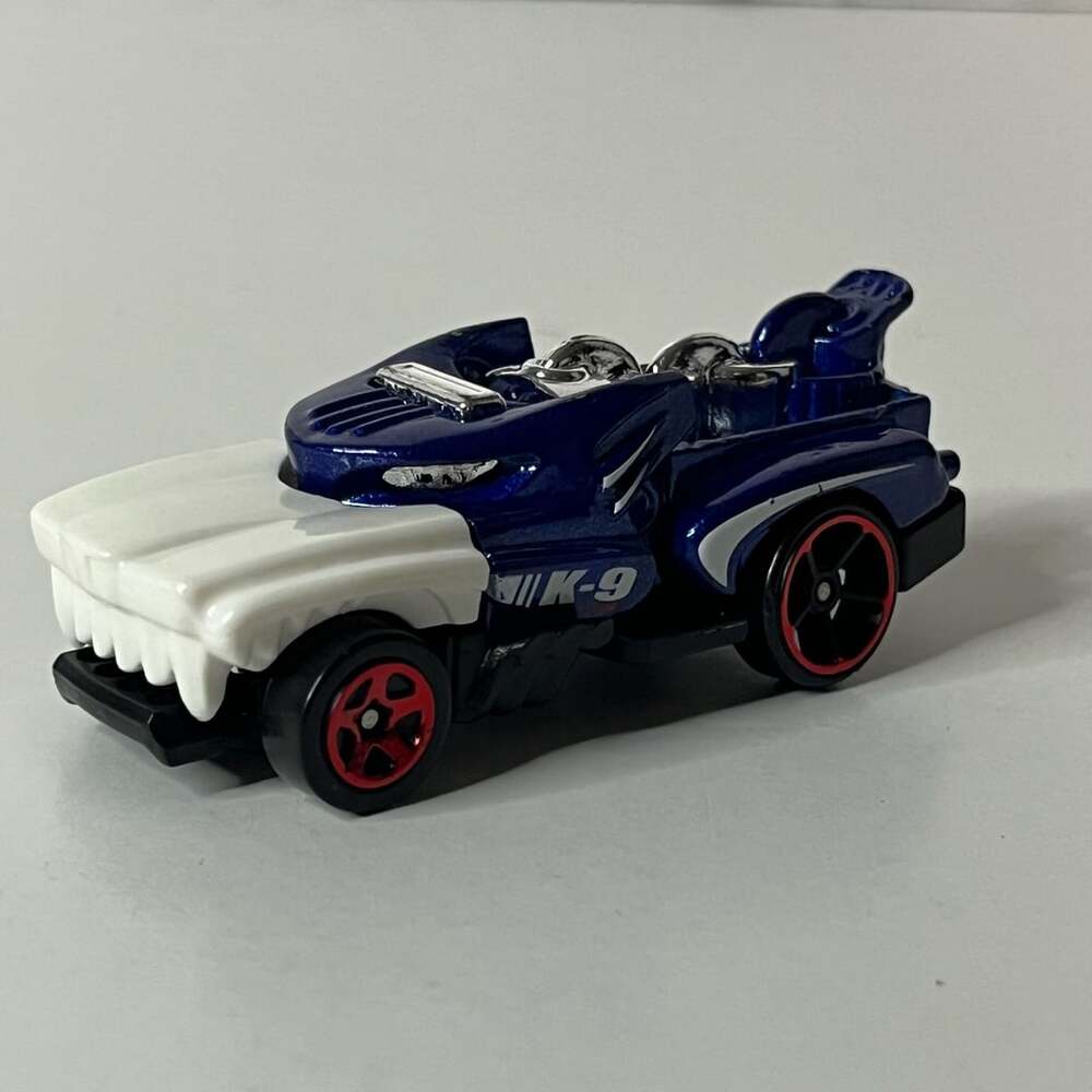 Hot Wheels Hotweiler K-9 Blue Toy Car